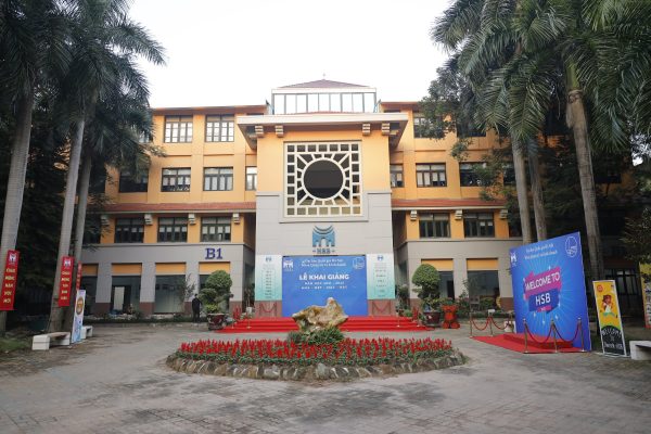 Trường Quản trị và Kinh doanh – ĐHQGHN