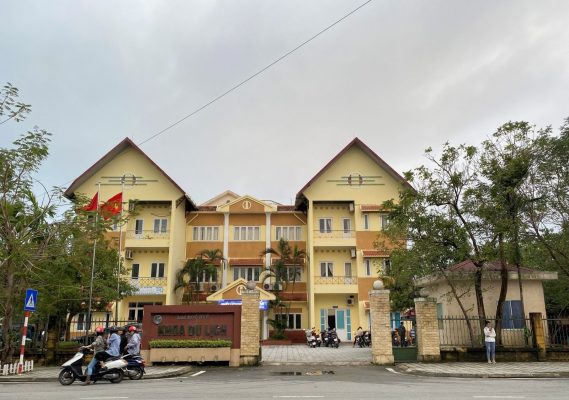 Trường Du lịch – Đại học Huế